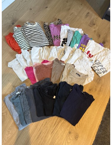 Lot de 33 tshirts femme S