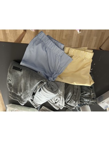 Lot de vêtements