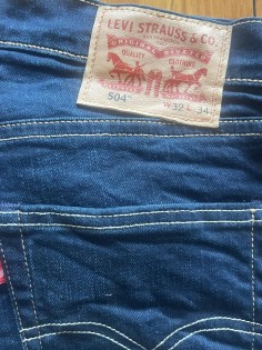 Lot jean Levi’s 504 2