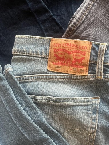 Lot jean Levi’s 504
