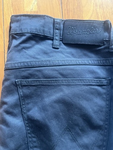 Lot pantalon Wrangler