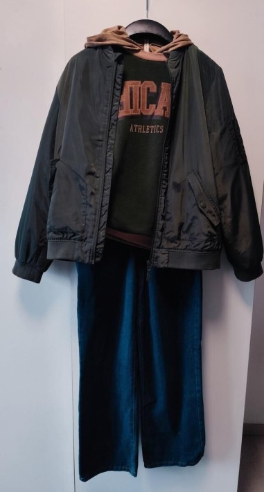 🔥 LOT DE 300 KGS DE VÊTEMENTS ENFANTS 🔥